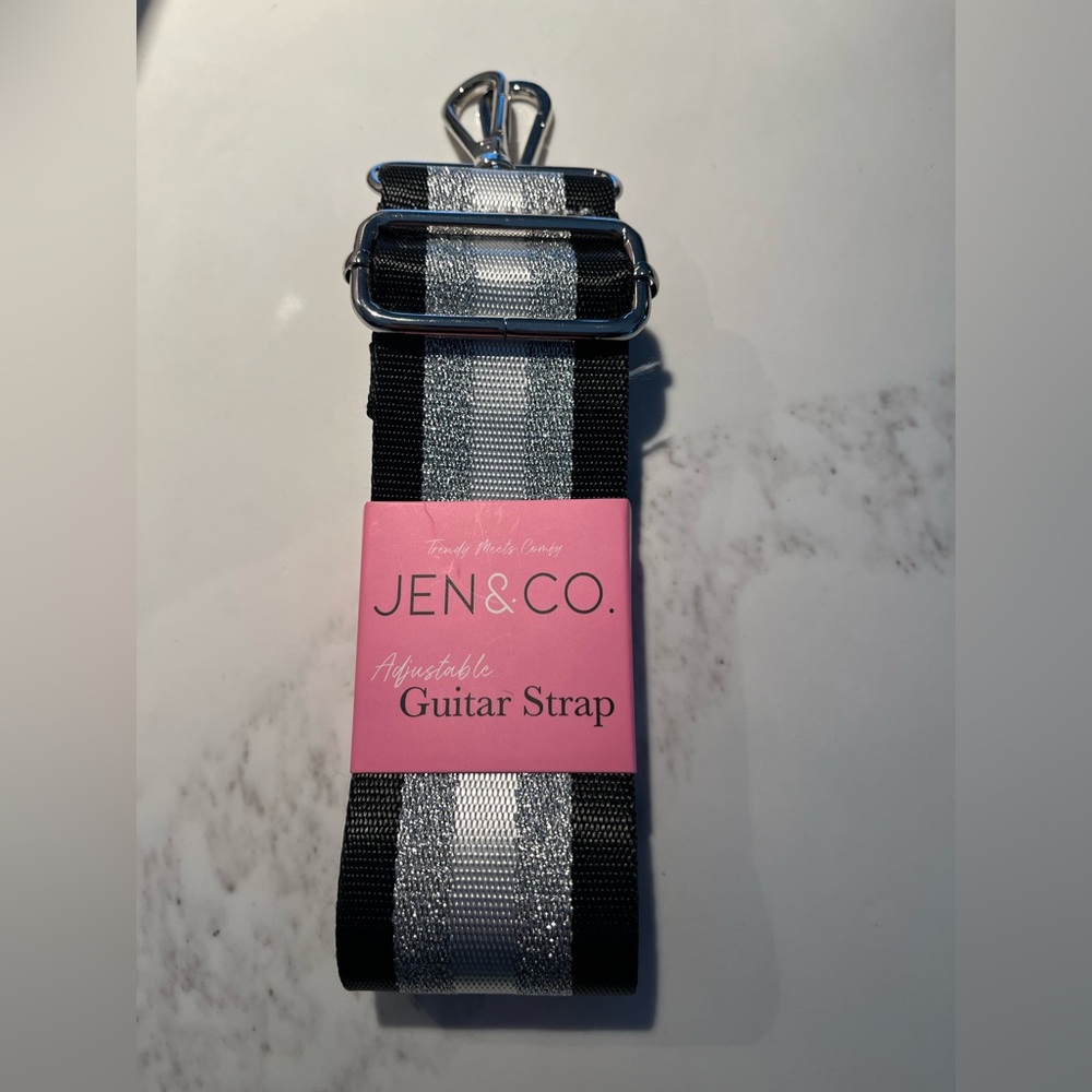 NWT Jen & co adjustable guitar strap in black, white & silver - for any bag!